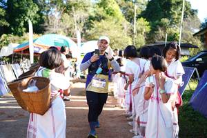 BIB: 
                            <button type="button" onclick="openModal(19048443)" class="btn btn-primary btn-sm float-right btn-popup" data-toggle="modal" data-target=".modal-high-quality">
                        <i class="fas fa-shopping-cart"></i> Add to Cart
                    </button>
                                            <button type="button" onclick="isThisMe(19048443, true)" class="btn btn-success btn-sm float-right btn-popup btn-isme hidden" data-toggle="tooltip" data-placement="bottom" title="นี่คือรูปของคุณใช่ไหม คลิกที่นี่เพื่อเอาเข้าอัลบั้ม">
                        <i class="fas fa-plus"></i> Add to album
                    </button>
                    <button type="button" onclick="isThisMe(19048443, false)" class="btn btn-warning btn-sm float-right btn-popup btn-isnotme hidden">
                        <i class="fas fa-ban"></i> Remove from album
                    </button>